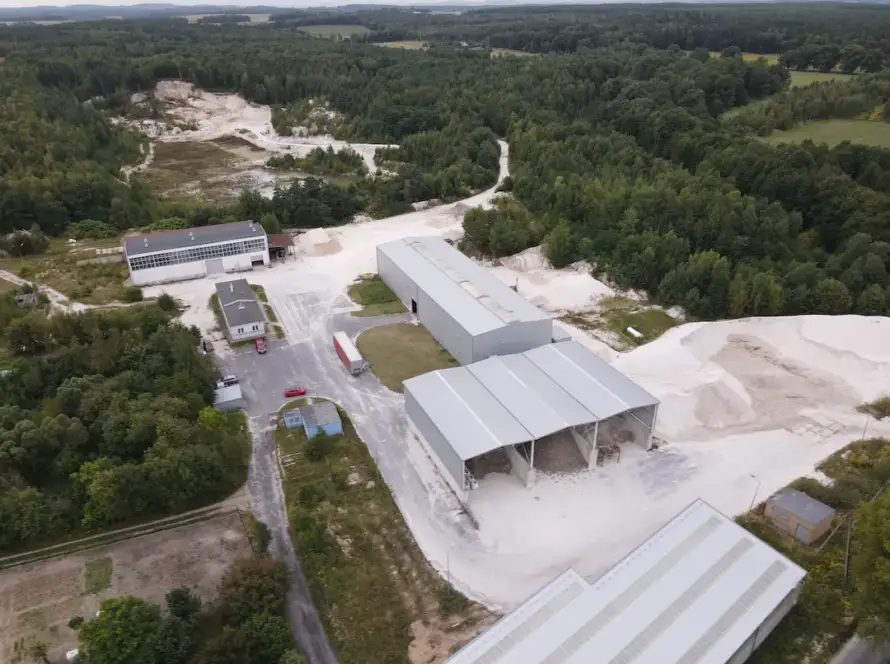 ZAKŁAD WZBOGACANIA SUROWCA ZE ZŁOŻA ,,CZERWONA WODA” 2 1-1