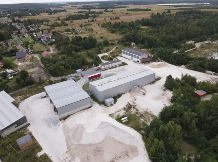 ZAKŁAD WZBOGACANIA SUROWCA ZE ZŁOŻA ,,CZERWONA WODA” 4 5-1