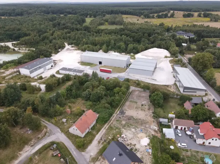 ZAKŁAD WZBOGACANIA SUROWCA ZE ZŁOŻA ,,CZERWONA WODA” 3 6