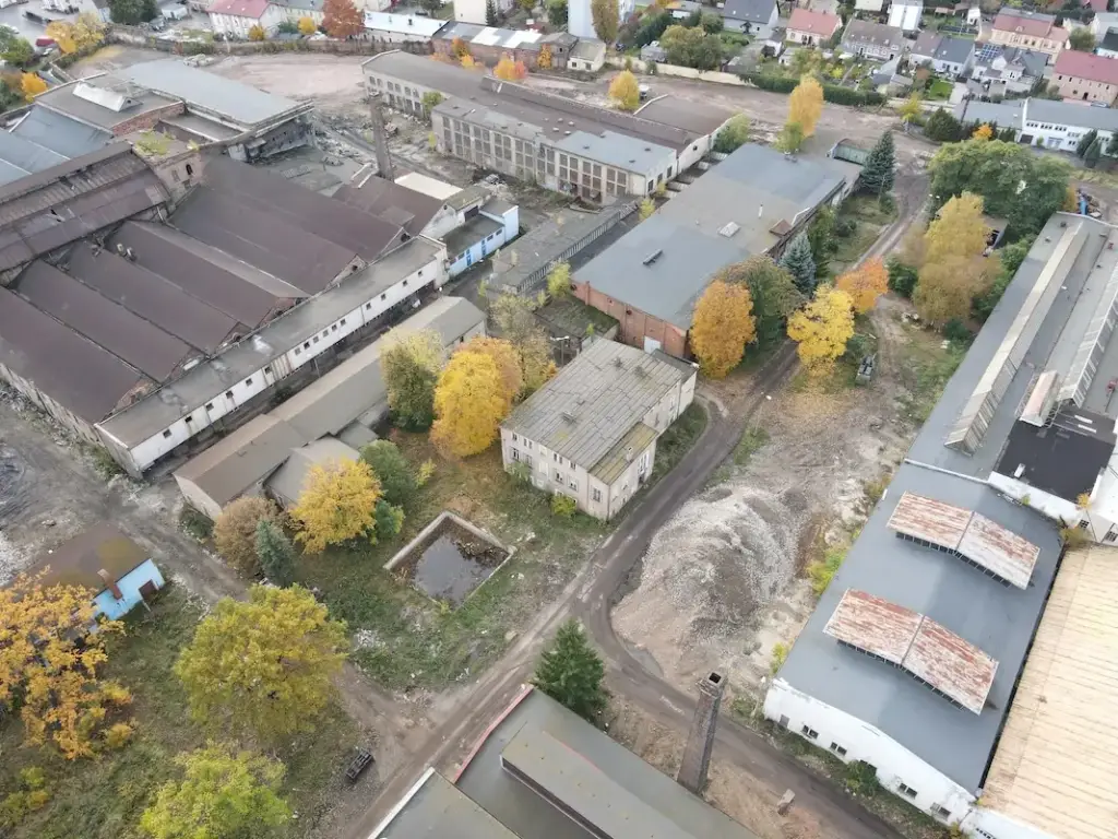 Inwentaryzacja i ocena stanu technicznego Zakładu CHOFUM w Chocianowie 10 6 CHOFUM