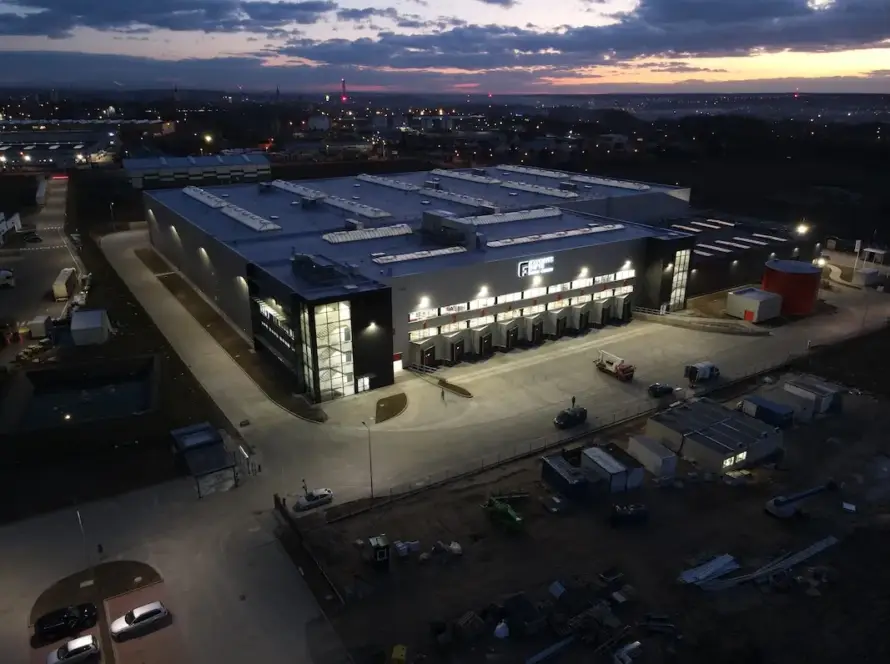 Budowa budynku magazynowego, budynku socjalnego i budynku biurowego, budynku portierni wraz z infrastrukturą techniczną i drogową - Favorite Gifts Europe 7 FGPE-7