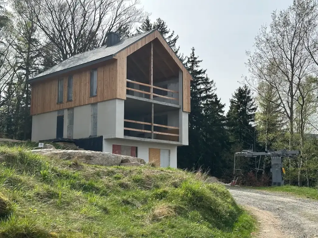 Rozpoczęcie inwestycji deweloperskiej apartamentów wypoczynkowych w Karpaczu 22 deweloper Karpacz