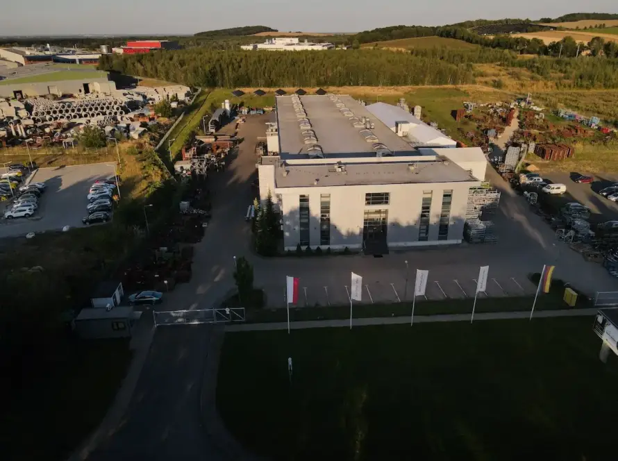 ZAKŁAD PRODUKCJI ELEMENTÓW KONSTRUKCYJNYCH DLA BUDOWNICTWA - firmy Eucoso - OBECNIE SCHNEIDER 7 schneider-zlotoryja-4